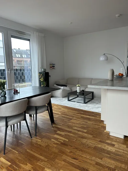 (Untermiete: 27.12.-31.01.) 2-Zimmer-Penthouse-Wohnung — photo 1
